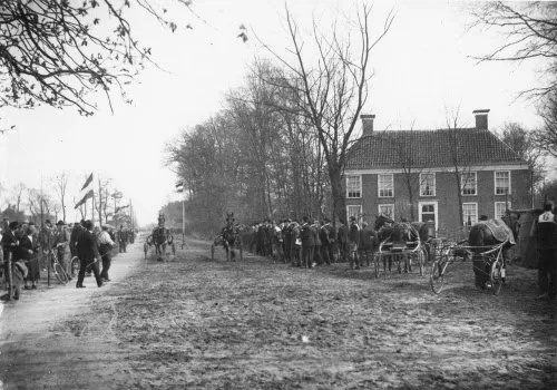 finish paardendraverijen bij huize weltevreden ca 1925 fotograaf onbekend groninger archieven