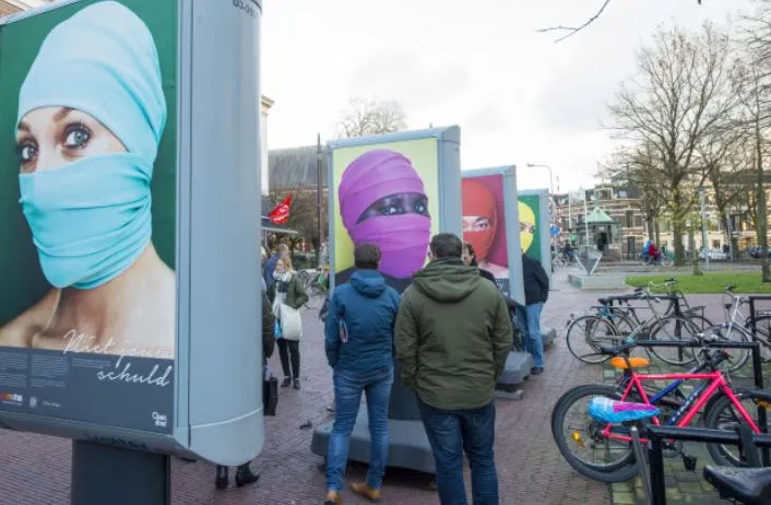 fototentoonstelling op straat