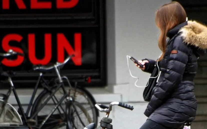 girl 958246 960 720 915x518 appen op de fiets