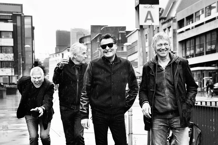 golden earring lr 2019