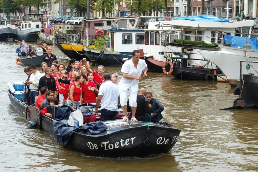 grachtenparade groningen 2014 foto marco in t veldt 24 895x671