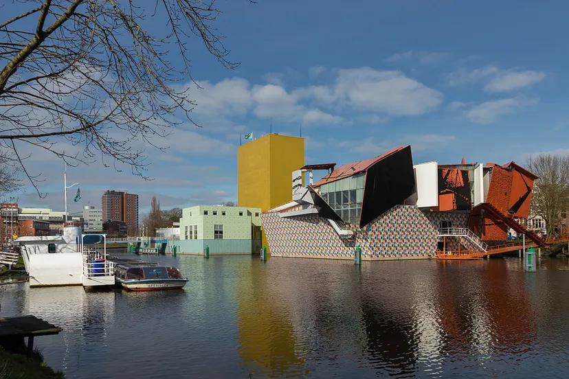 groningen het groninger museum positie1 foto8 2015 03 22 1020 ccbysa40 michielverbeek wikipedia commons