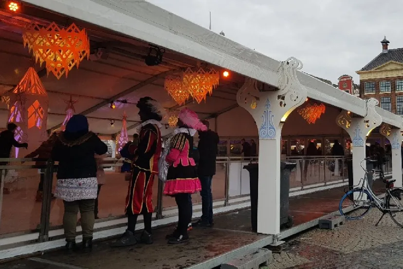 groningen on ice zwarte pieten