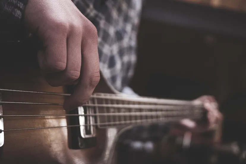 guitar 1837044 960 720