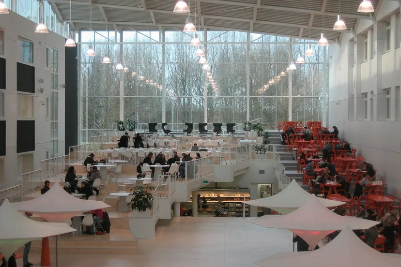 hanze university groningen atrium