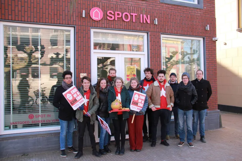 huisjesmelker van het jaar 2018 rood groningen