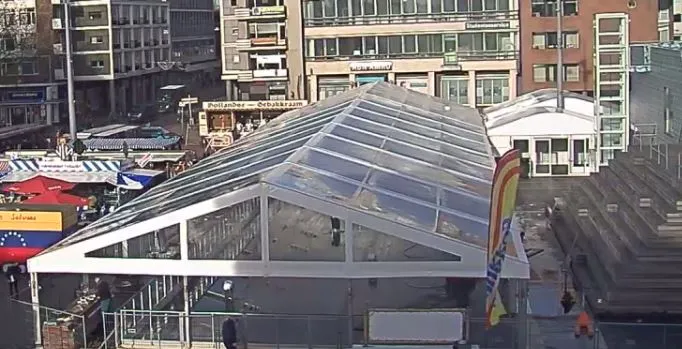 ijsbaan bouwwebcam grote markt1