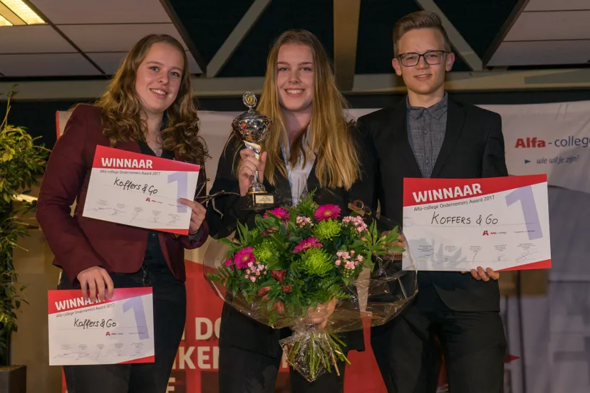 koffers go de winnaars van de alfa college ondernemers award 2017