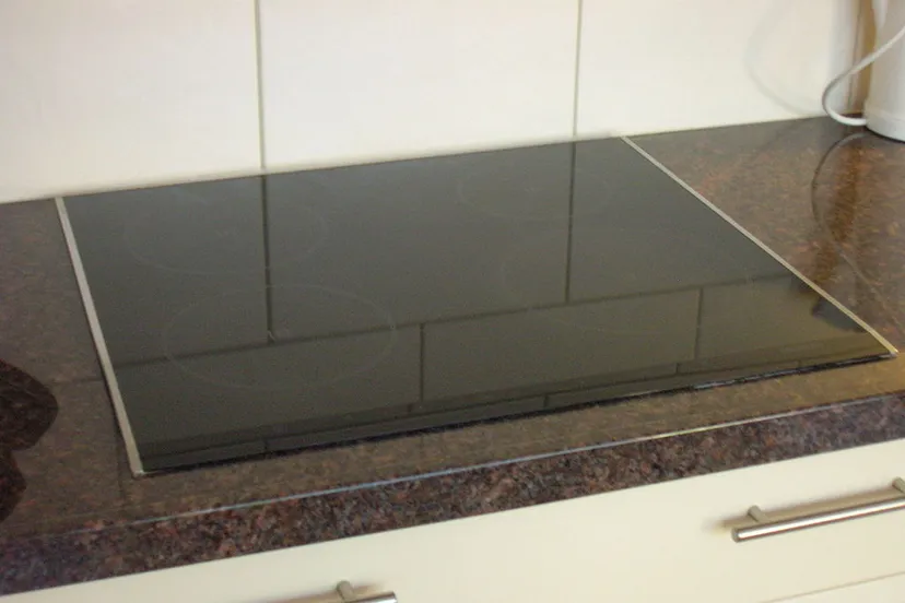 kookplaat inductie cc by sa 30 wik comm erik1980