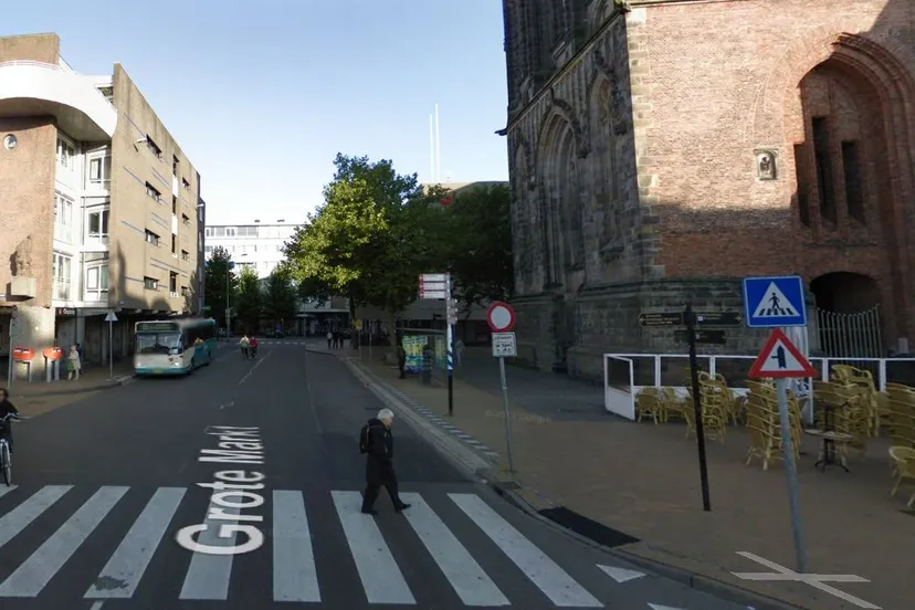 kreupelstraat martinitoren bushalte