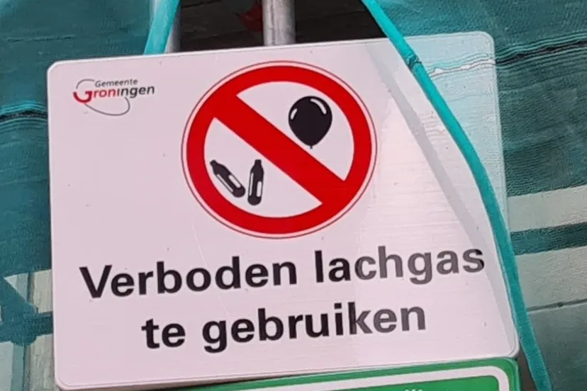 lachgas verbod eigen foto