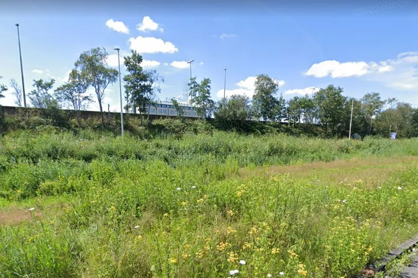 langs a7 hoogkerk buitenhof van de valk