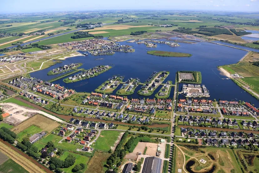 luchtfoto meerstad koos boertjens
