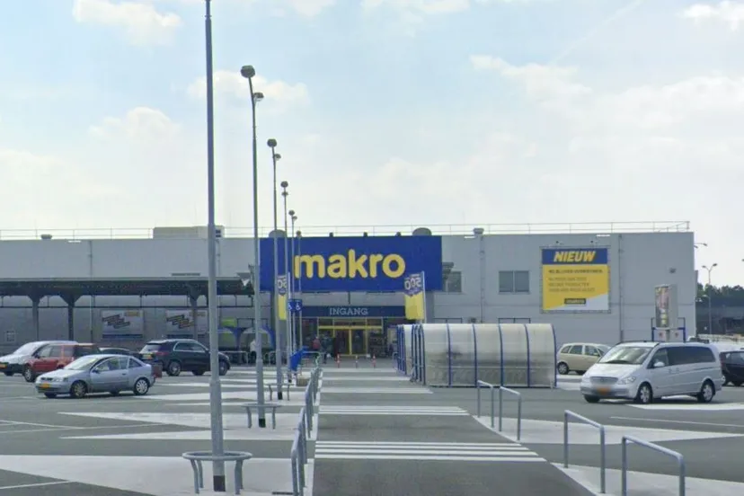 makro