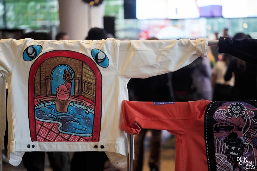 moving paintings foto locks