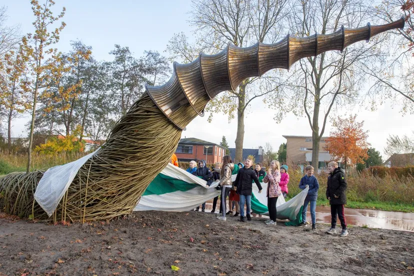 mysteries van helpman