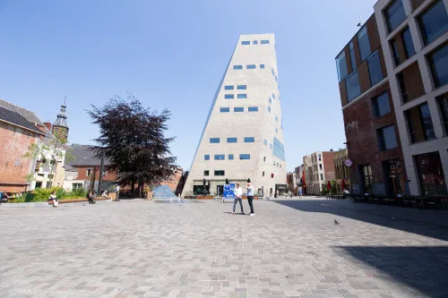 nieuwe markt en forum