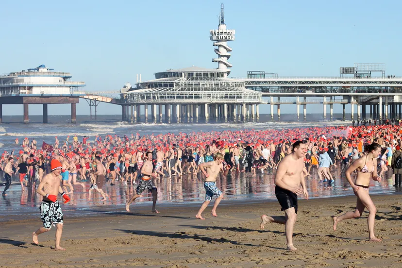 nieuwjaarsduik cc by 20 alexander fritze