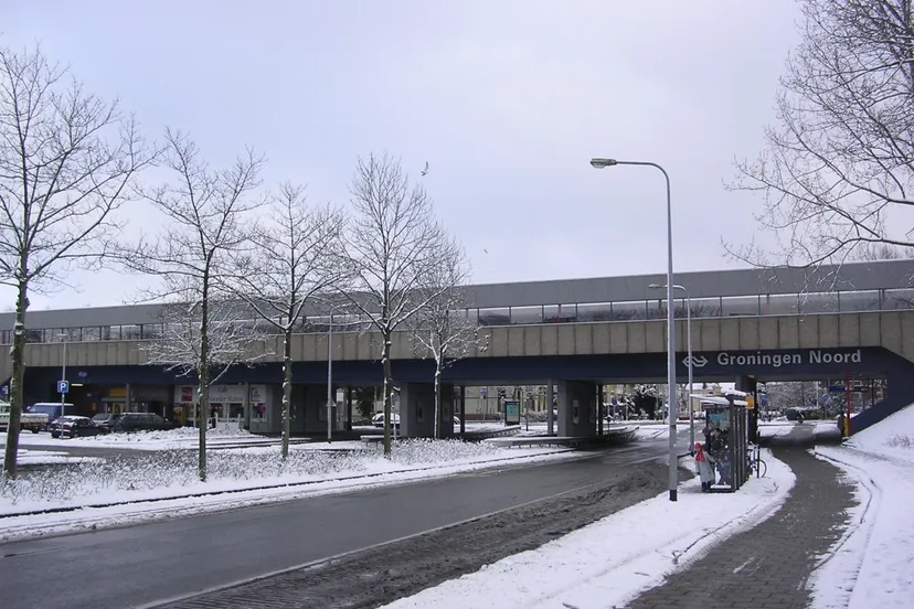 noorderstation groningen sneeuw cc by sa 30 michh 2005
