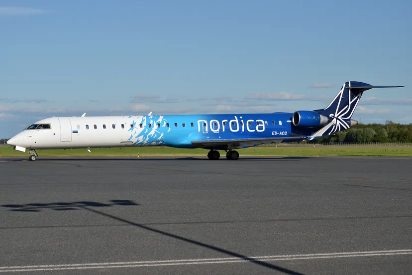 nordica es acg bombardier crj 900lr 28465092096 cc by sa 20wikipedia commons anna zvereva from tallinn estonia