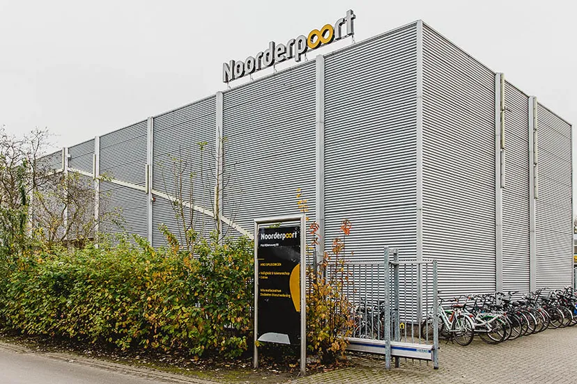 np entree buitenzijde 0004