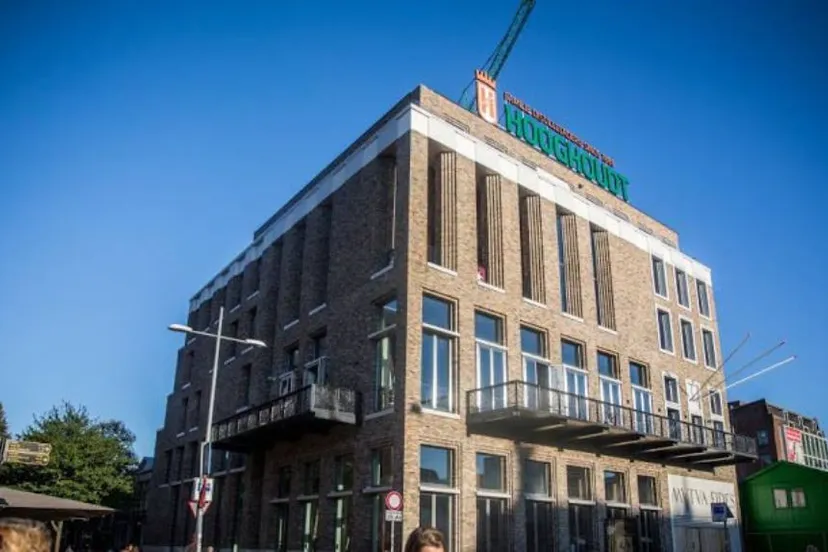 om eist weer straf voor mishandeling vindicat