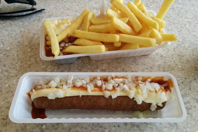 patat speciaal and frikandel speciaal