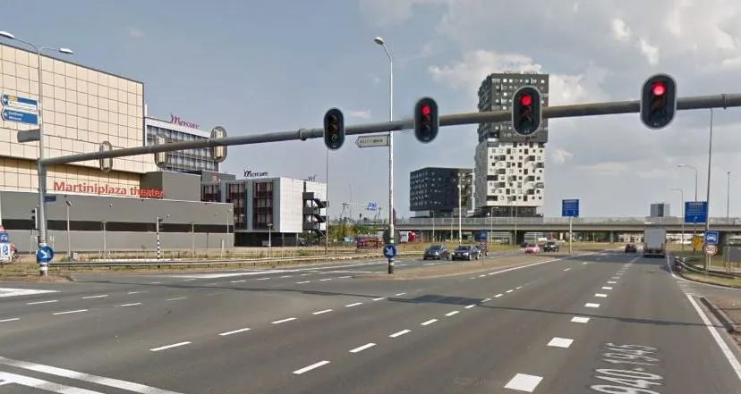 ring west afslag martini plaza