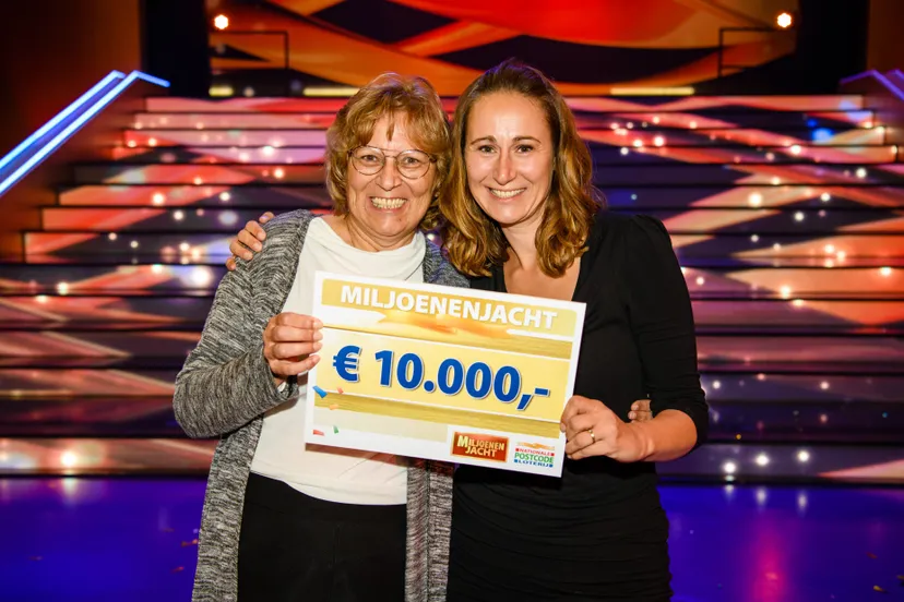saskia uit hoogezand wint 10000 euro bij tv show miljoenenjacht fotocredits roy beusker fotografie