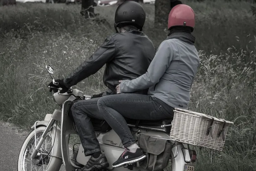 scooter brommer publiek domein