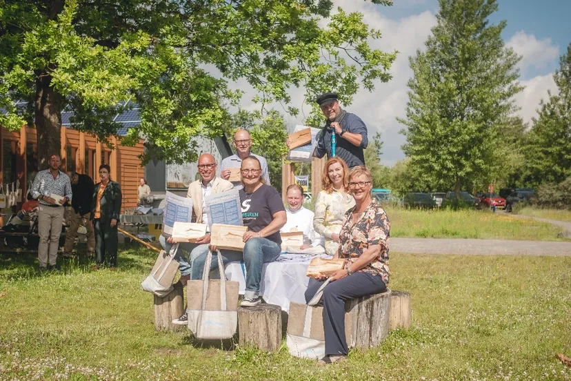 sebastiaan rodenhuis fotografie ambassadeurs met mirjam wulfse