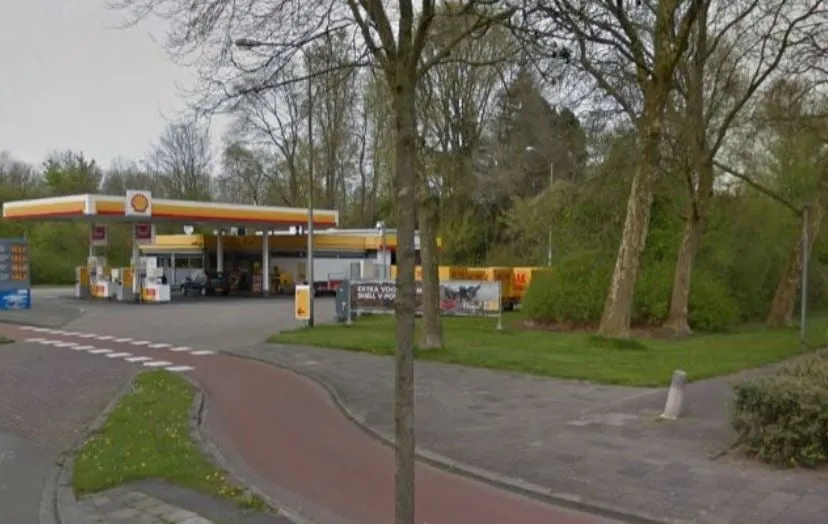 shell tankstation zonnelaan groningen