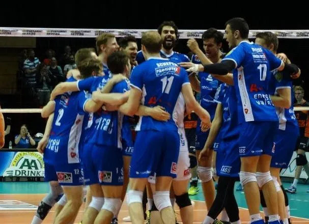 team 1 e1523364388153