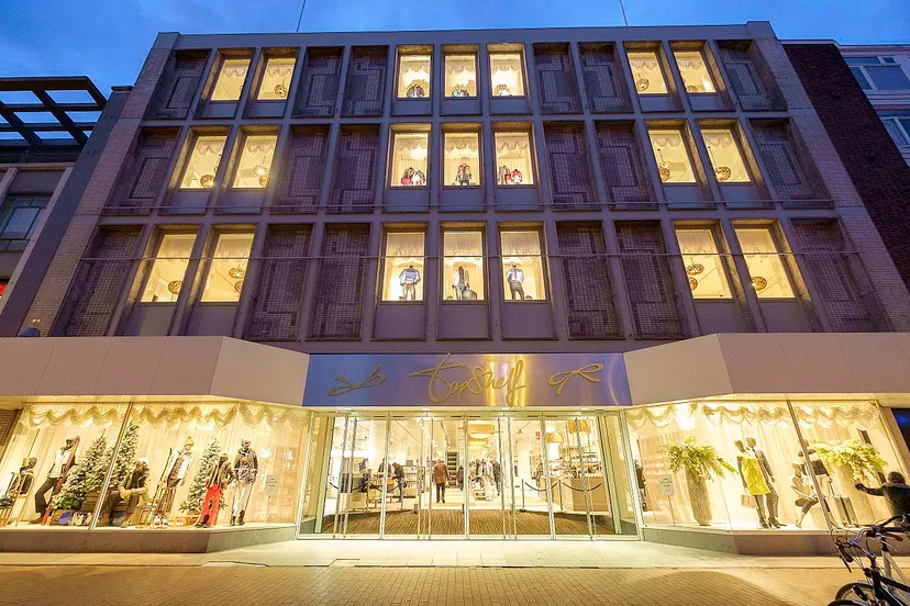 topshelf groningen ccbysa40 hardscarf