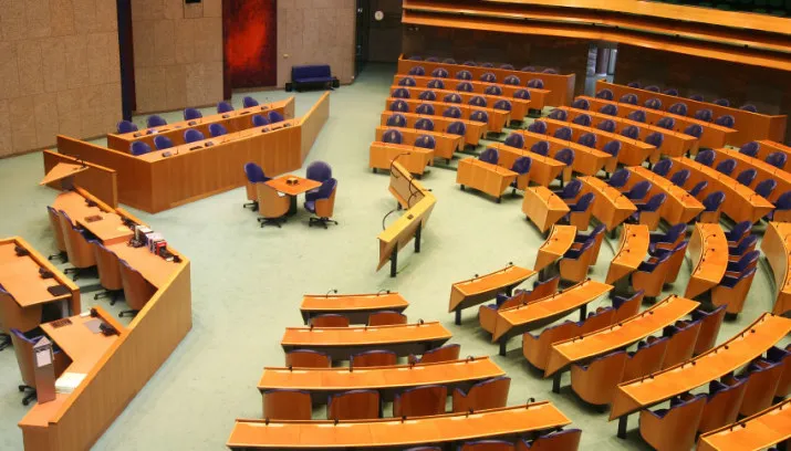tweede kamer plenaire zaal hq foto novum 715x408