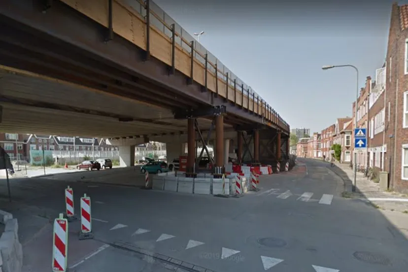 winschoterdiep wz meeuwerderbaan afsluiting onder viaduct winschoterdiep