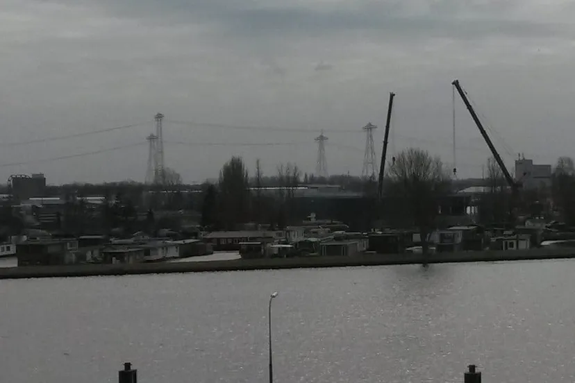 woonschepenhaven gedraaid e1427914476936