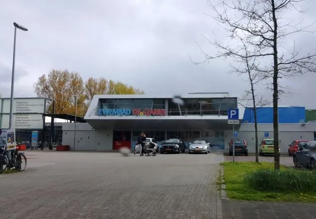 zwembad de parrel1 eigen foto