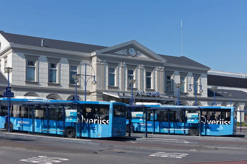 zwolle treinstation rm41815 foto7 2016 06 05 0955 ccby sa 40 michiel verbeek