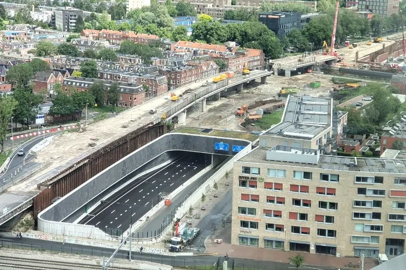 nieuwe ring in aanbouw