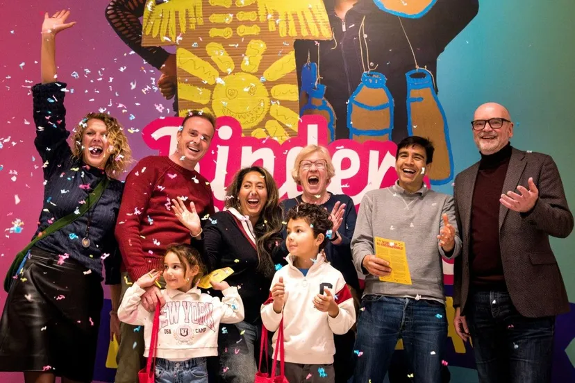 1200xauto fit center center 95 none nssv 2024 1101 100000e bezoeker kinderbiennale 01995 verbeterd nr