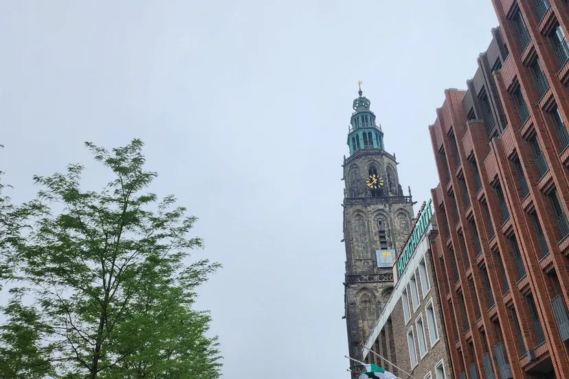 martinikerk herfst grijs weer