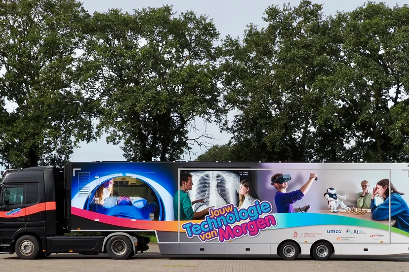 subsidie voor wetenschapstruck die jongeren leert over ai