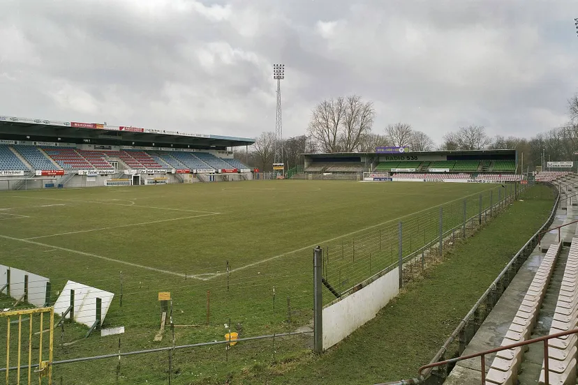 Overzicht_speelveld_-_Groningen_-_20383755_-_RCE oosterpark stadion cc by sa 4.0 Rijksdienst voor het Cultureel Erfgoed