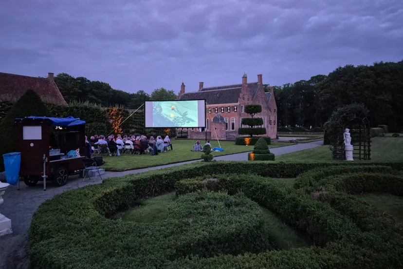 Foto 1 Nomad Cinema bij Menkemaborg, Roland Breteler