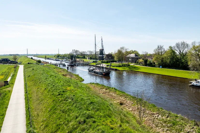 varen header