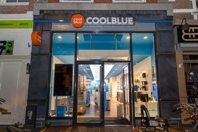 0f28582c deba 408e 8c0b db8aee06267e