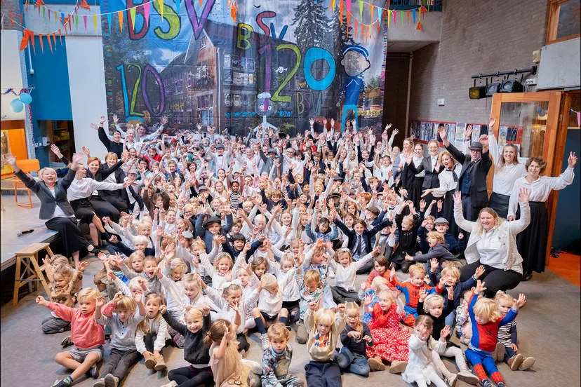 200 bsv leerlingen rennen voor 600 kinderen in haiti fotograaf paul vreeker