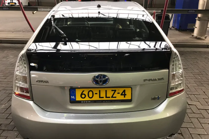 2005c6c4 0b36 499f b648 adff5b67667f