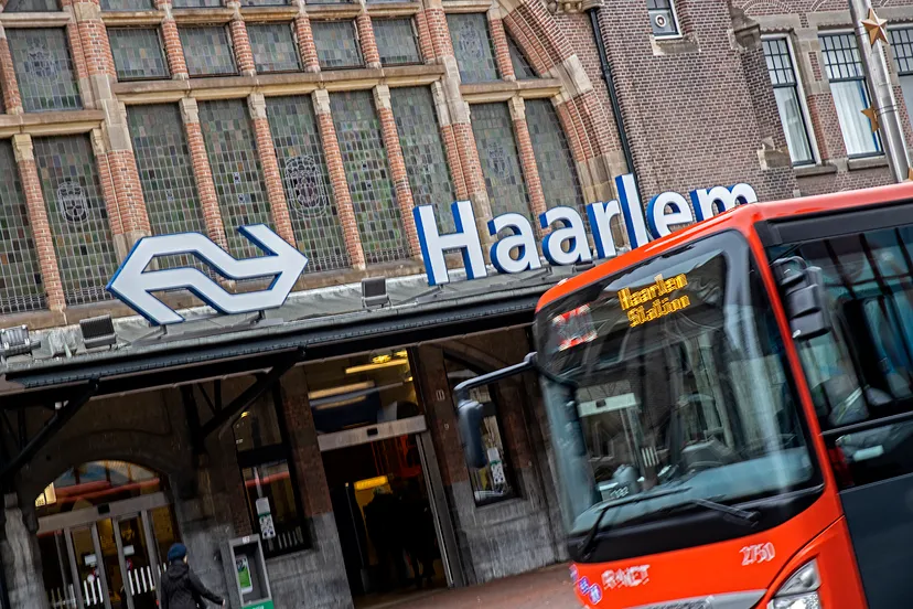 3z1a3154 bus haarlem wmf